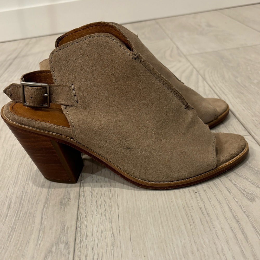 Frye shoes size 9 leather heels open toe​